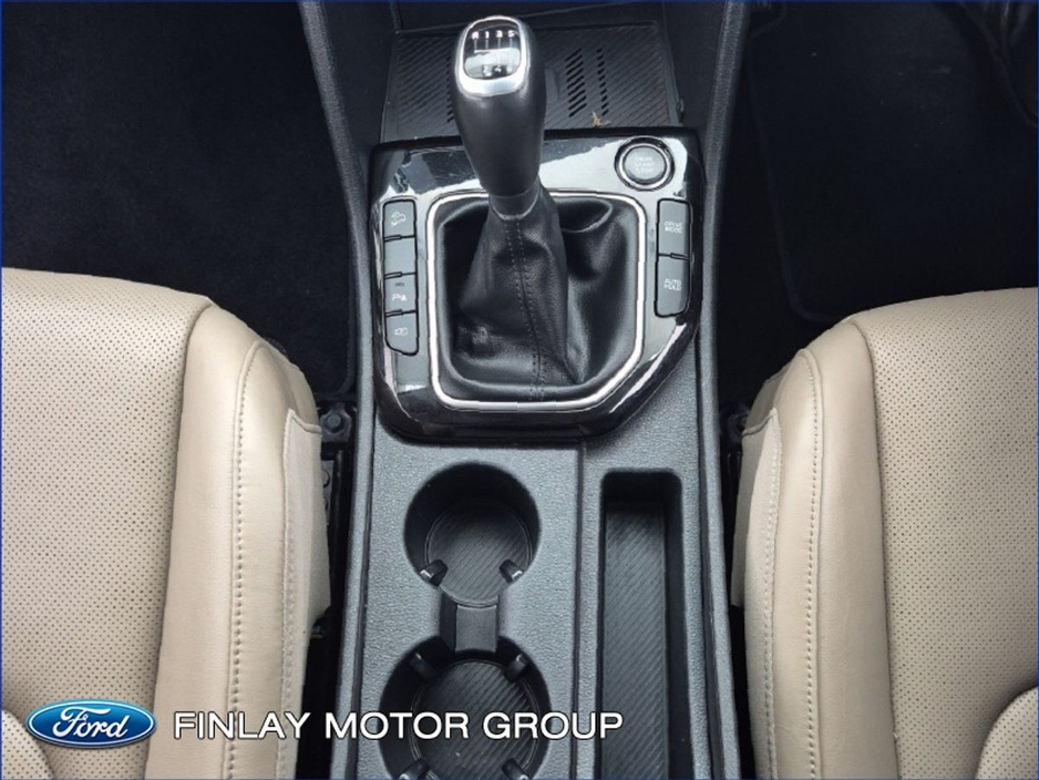 2023 Kia Sportage - image 16