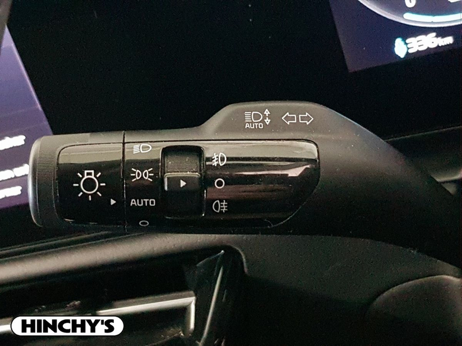 2023 Kia Niro - image 22