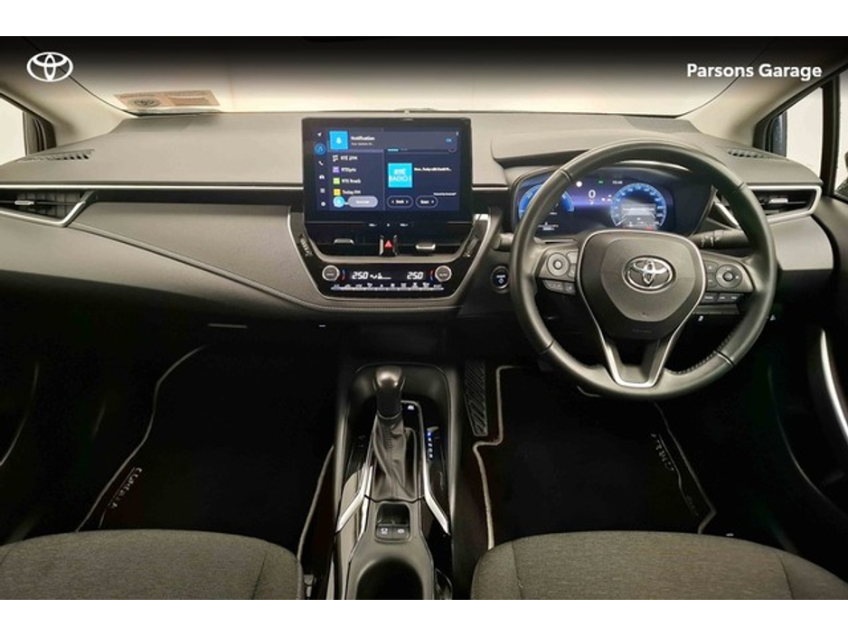 2023 Toyota Corolla LUNA 4DR SALOON AUTO €26,995