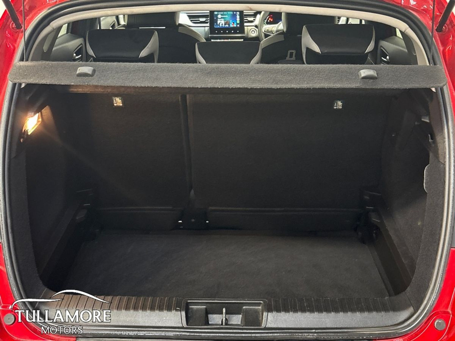 2023 Renault Captur - image 9