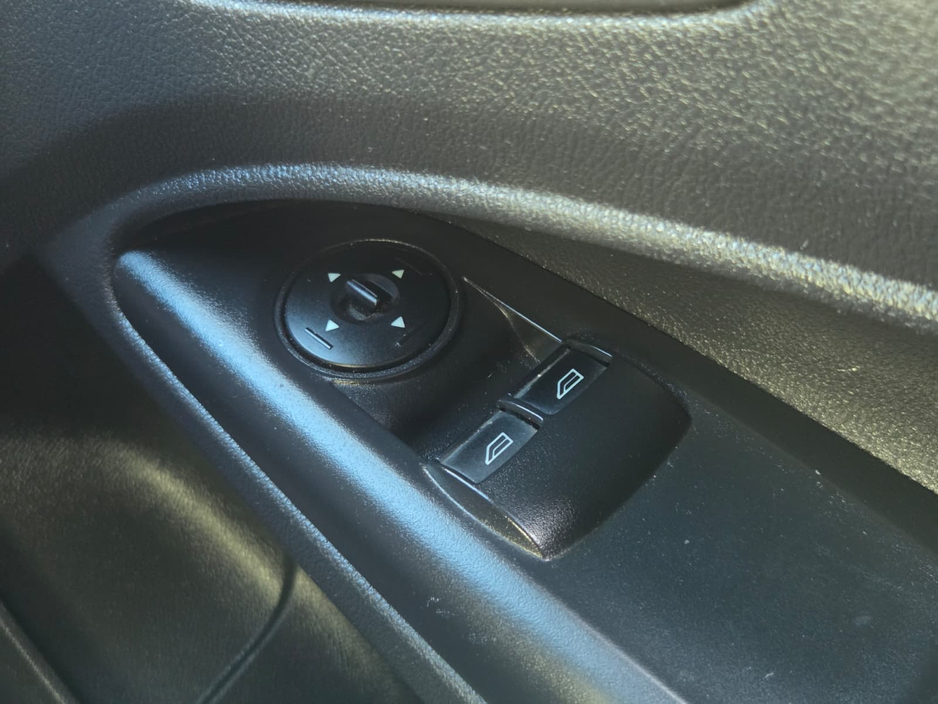 2016 Ford Transit Connect - image 6