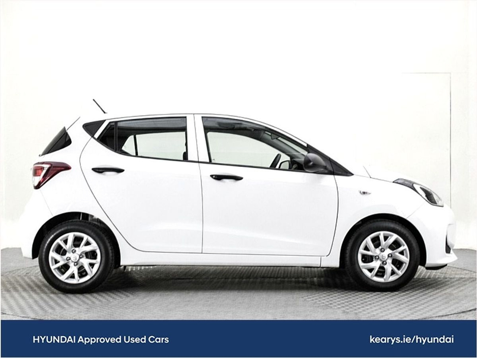 2019 Hyundai i10 - image 14