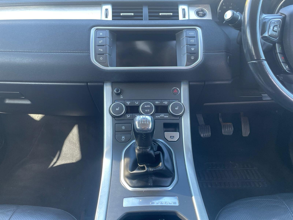 2018 Land Rover Range Rover Evoque - image 13