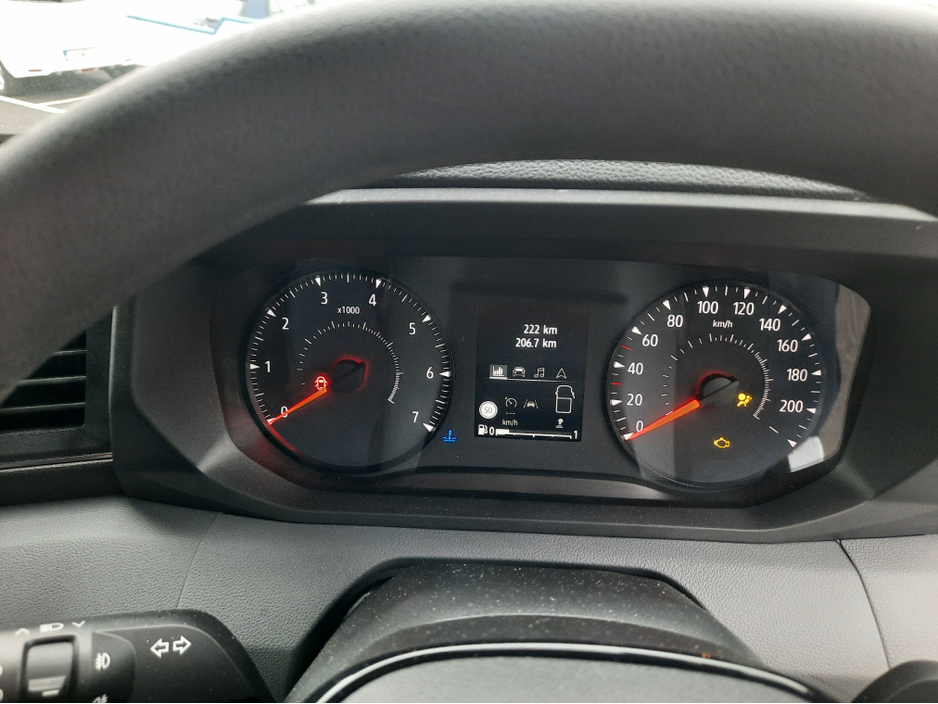 2026 Nissan Interstar L2H2 130 SV PREMIUM