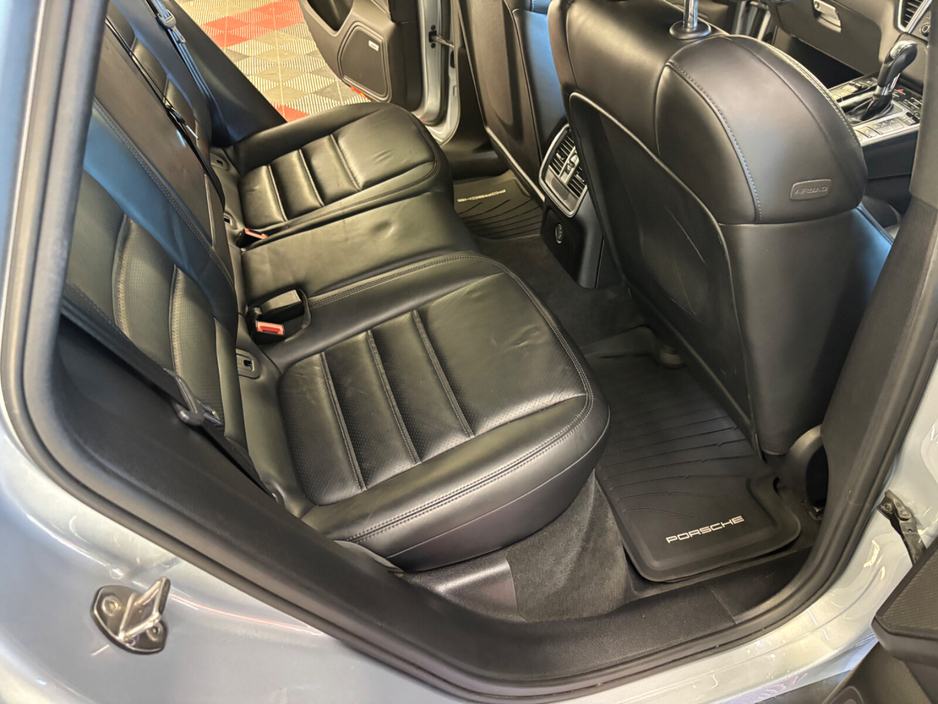 2017 Porsche Macan Macan S Diesel PDK €33,950