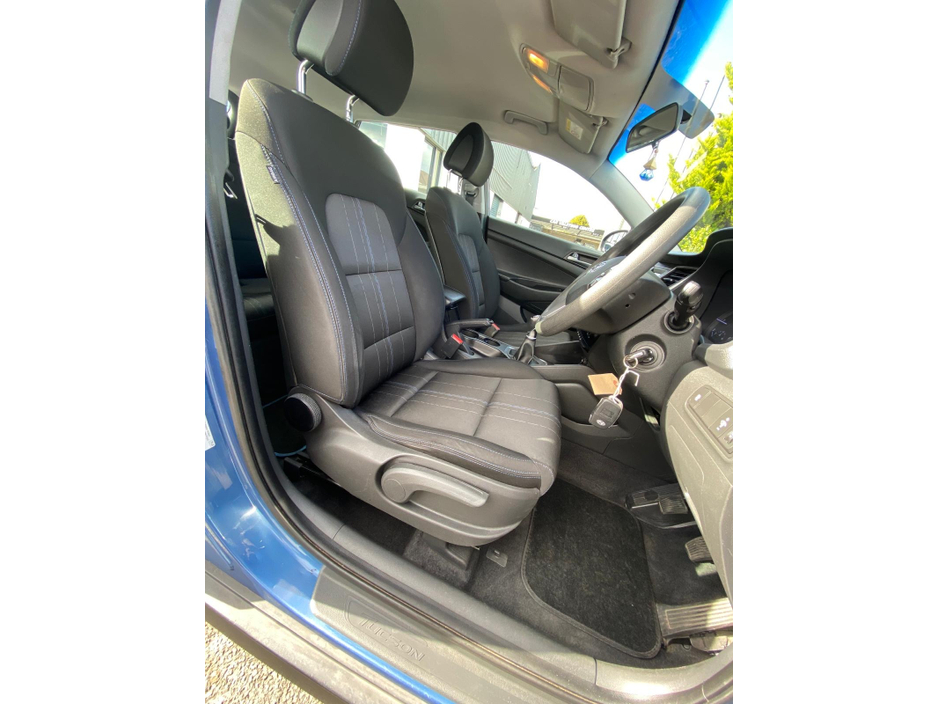 2016 Hyundai Tucson - image 6