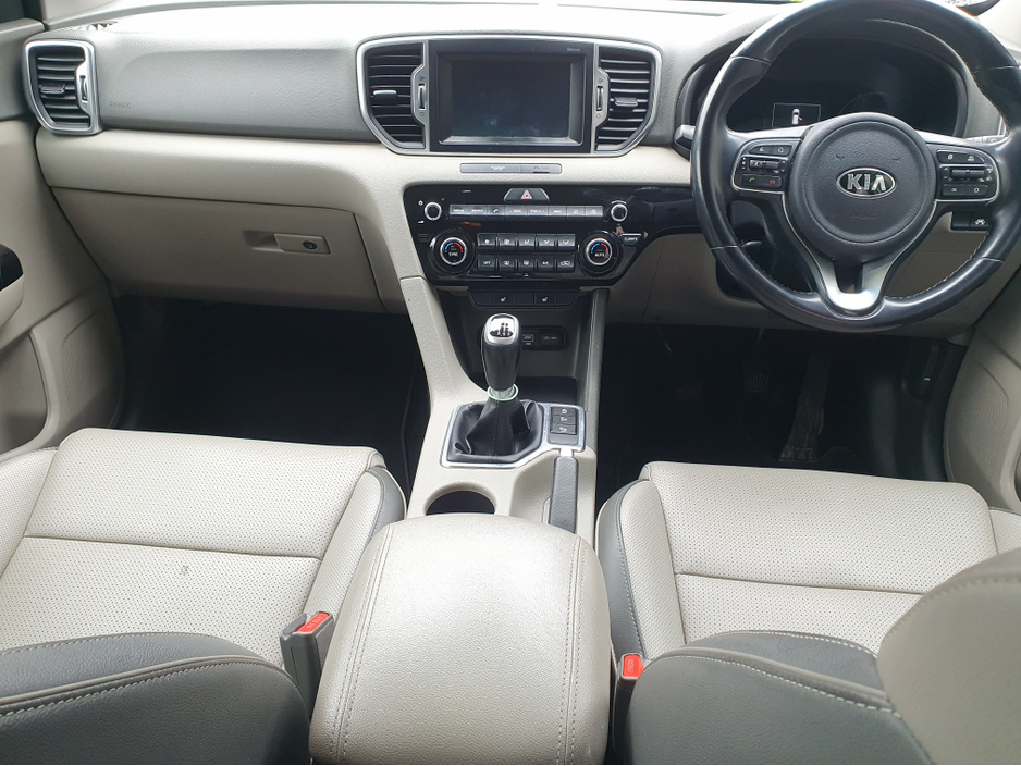 2018 Kia Sportage PLATINUM // LEATHER // SAT NAV // CAMERA