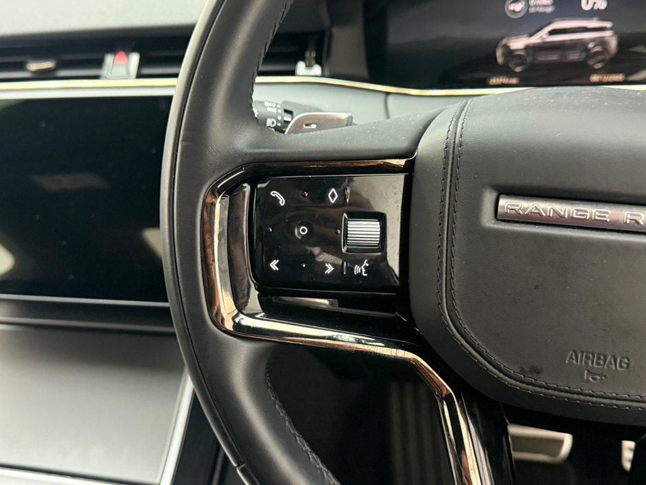 2024 Land Rover Range Rover Evoque HSE DYNAMIC P300E *HUGE SPEC* €52,990