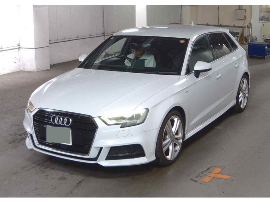 2018 Audi A3 - image 2