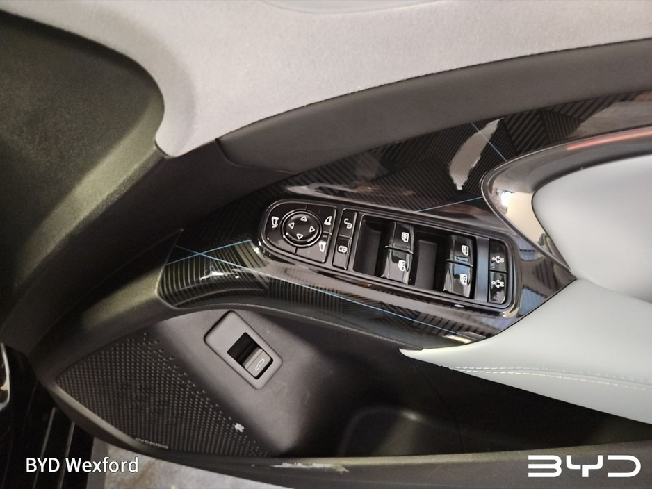 2024 BYD Seal 82.5kWh Excellence 4WD €41,475