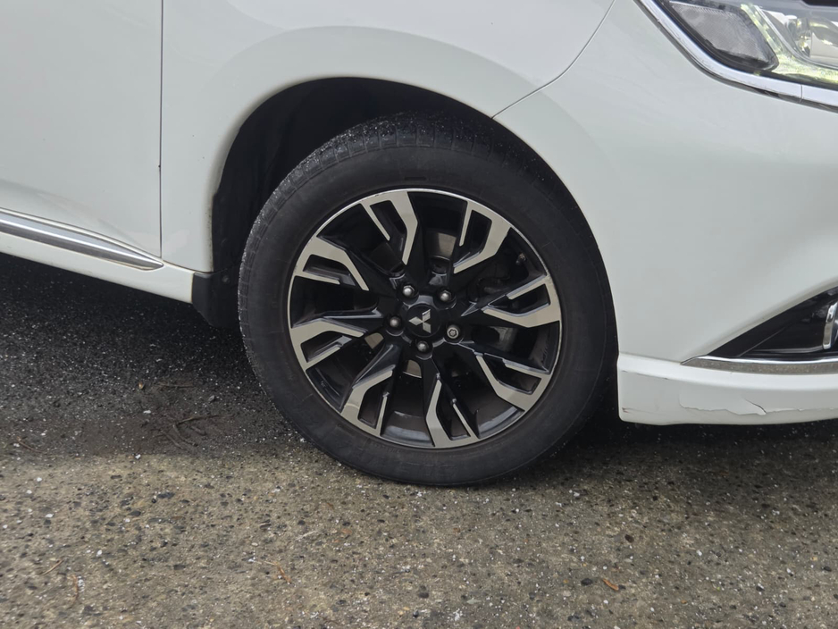 2016 Mitsubishi Outlander 2.0 GX4H PHEV 200BHP 5DR AUTO €13,950