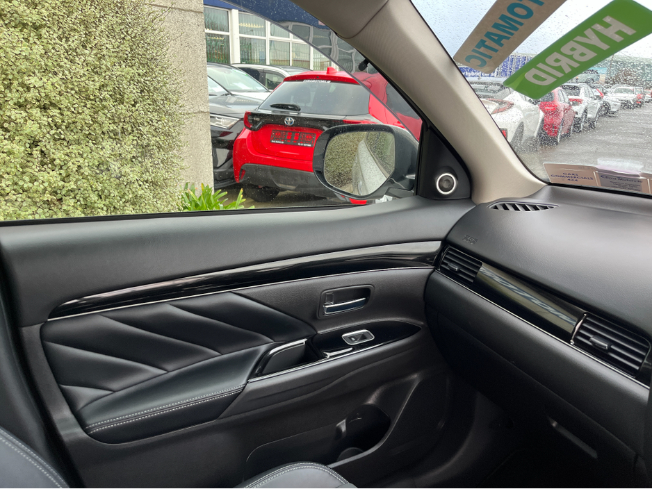 2020 Mitsubishi Outlander 4WD G PLUS AUTOMATIC PLUG IN HYBRID 2.4 PETROL //HIGH SPEC//LOW MILES//HALF LEATHER HEATED SEATS//ELECTRIC DRIVERS SEAT//HEATED STEERING WHEEL// €24,950