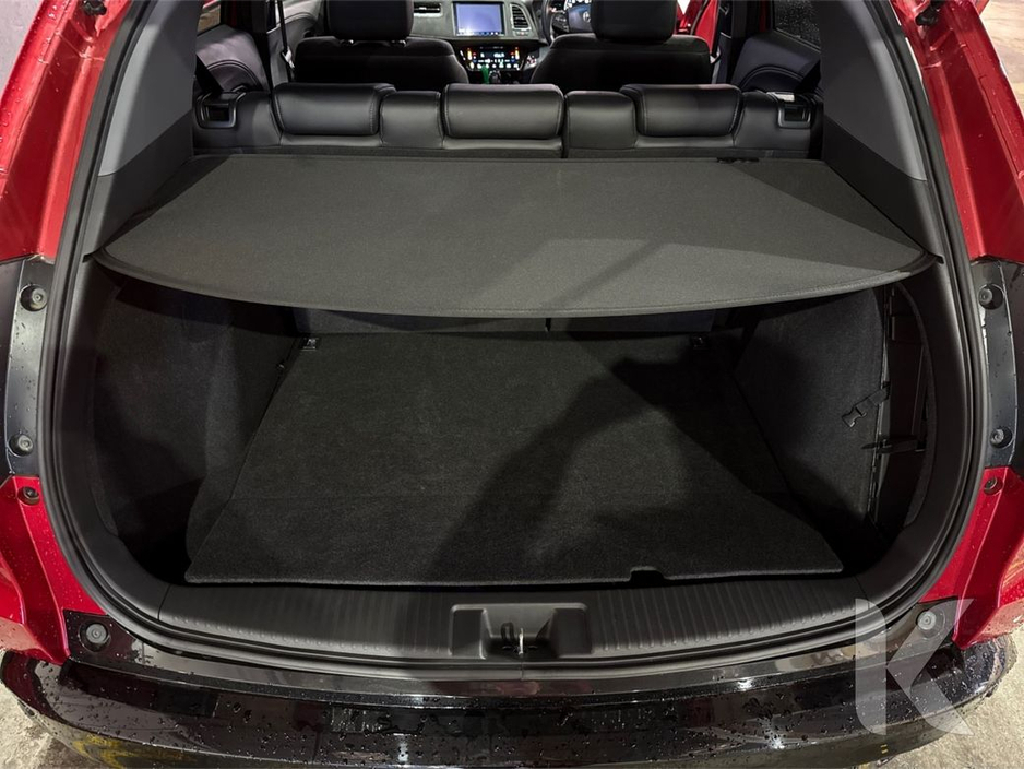 2017 Honda Vezel - image 13