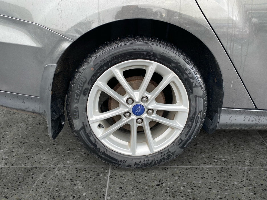 2015 Ford Focus 1.6 TDCi 95PS Style €8,995