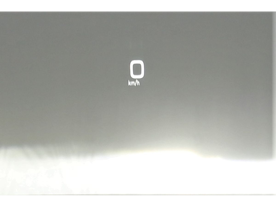 2020 Toyota Prius - image 19