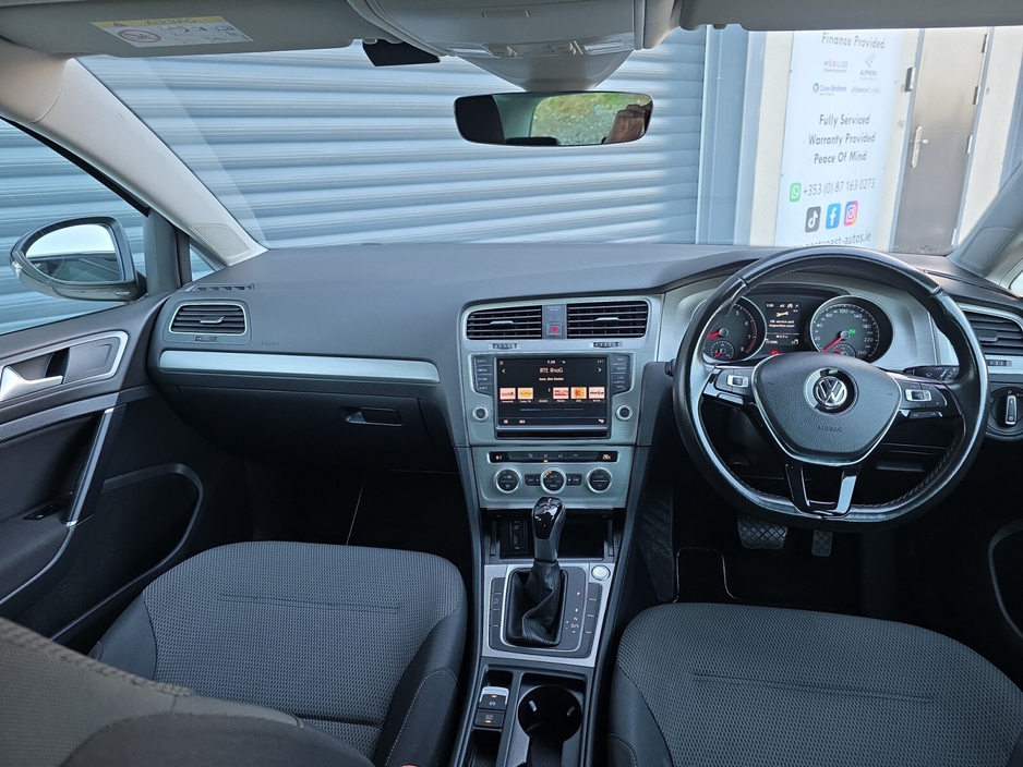 2018 Volkswagen Golf - image 13