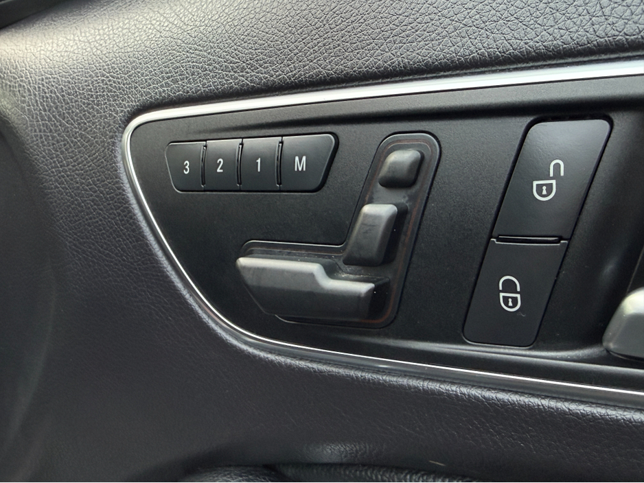 2014 Mercedes-Benz A Class A180 AMG INTERIOR FULL LEATHER SEATS / HI SPEC / SYSTEM LOW ROAD TAX BAND / SIMI DEALER €13,950