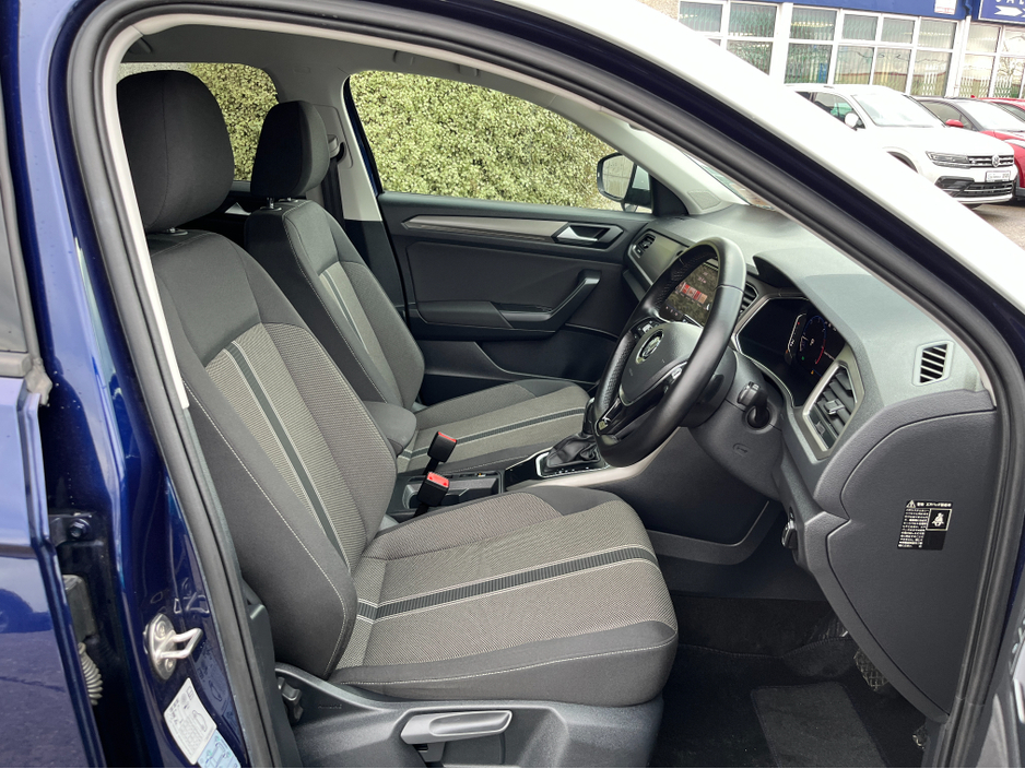 2020 Volkswagen T-Roc STYLE DESIGN AUTOMATIC 2.0 DIESEL //KEYLESS ENTRY//2 TONE PAINT//ADAPTIVE CRUISE CONTROL//REVERSE CAMERA// €23,950