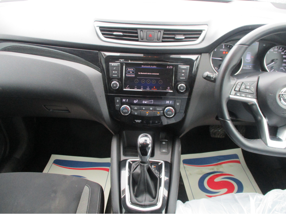 2020 Nissan Qashqai - image 11