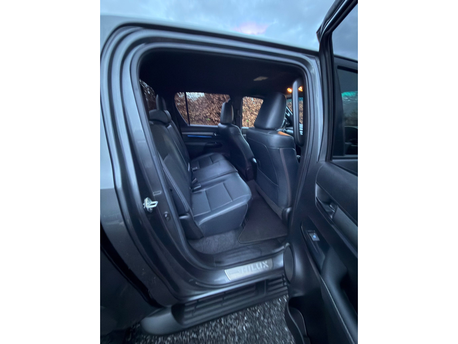 2021 Toyota Hilux 2021 Toyota Hilux Invincible X 2.8 Auto 5 Seat N1 €38,950