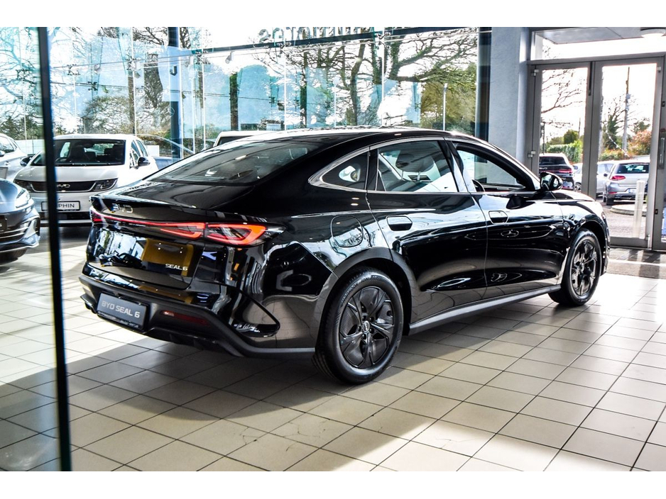 2026 BYD Seal - image 2