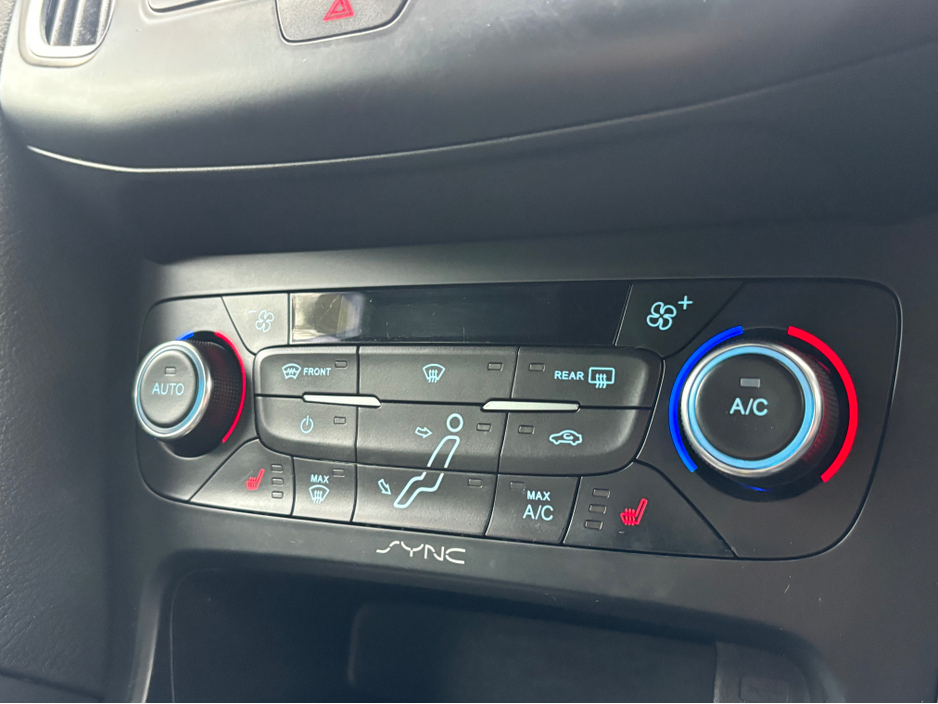 2015 Ford Focus 2.0 TDCI ST-3 185BHP 5DR €11,950