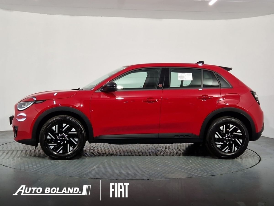 2025 Fiat 600 Red Edition 54kWh 115kw 156Hp €27,500
