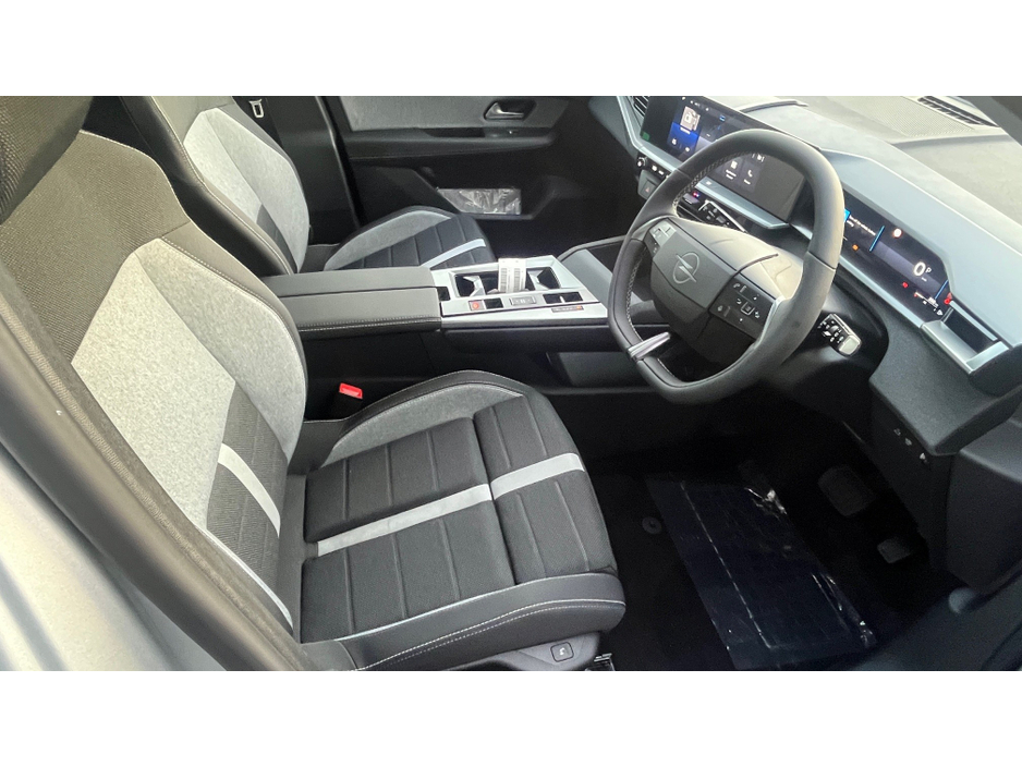 2026 Opel Grandland - image 7