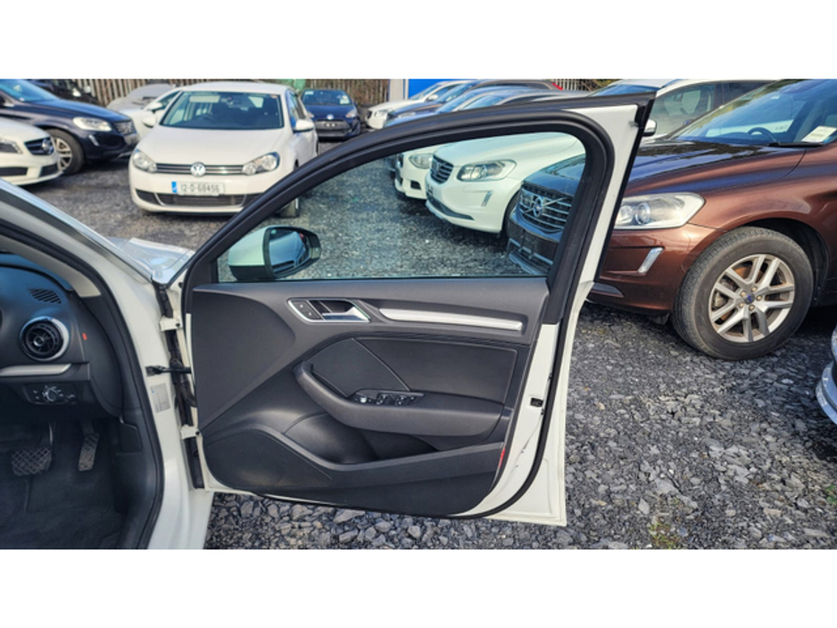 2015 Audi A3 - image 9