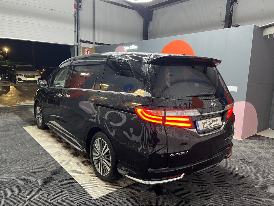 2020 Honda Odyssey €28950! 2020 HONDA ODYSSEY HYBRID ABSOLUTE EX SENSING 2.0 AUTOMATIC / CRUISE CONTROL / REVERSE CAMERA / ELECTRIC HEATED SEATS / POWER SLIDING SEATS €28,950
