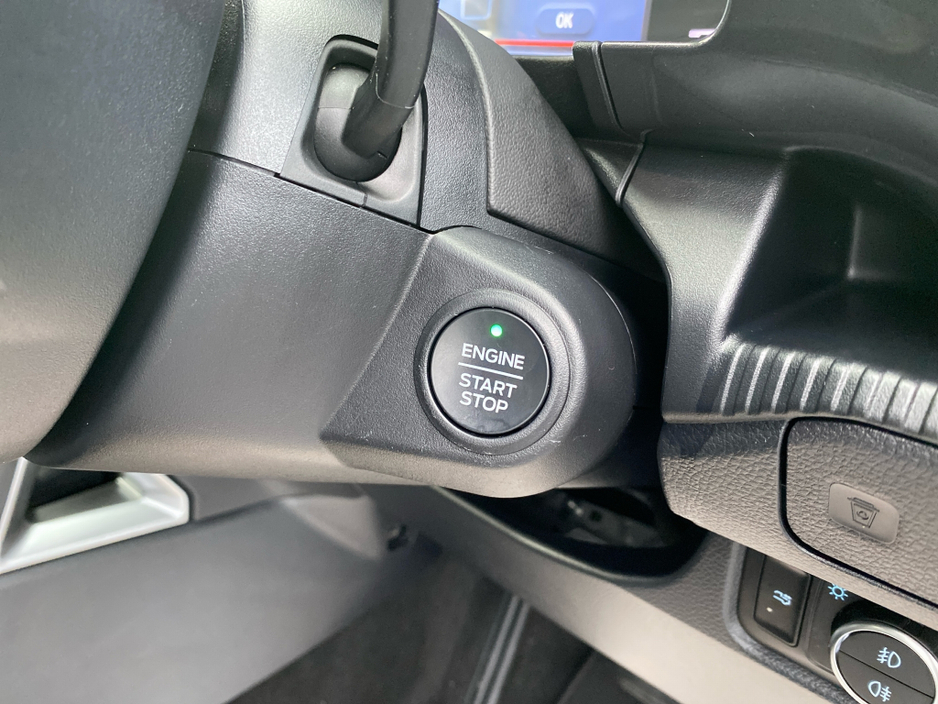 2025 Ford Ranger Wildtrak 2.0 Auto... Electric roller shutter