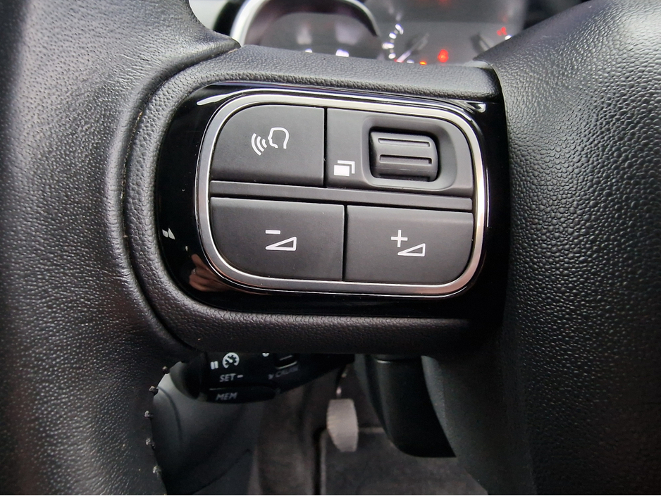 2017 Citroen C3 FLAIR PURETECH **LOW MILAGE** €9,950