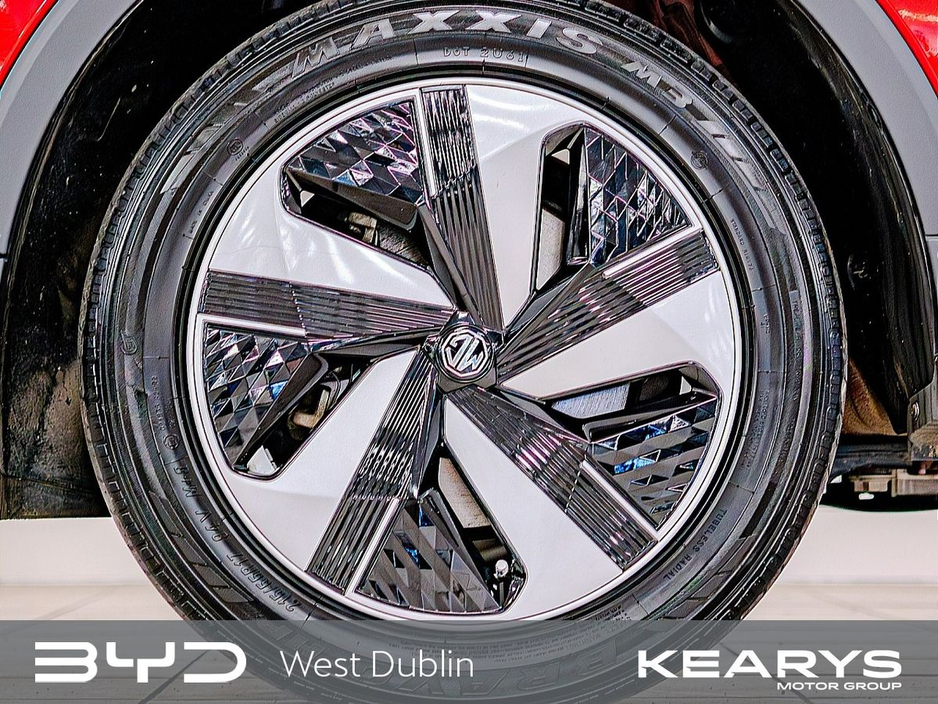 2023 MG ZS - image 23