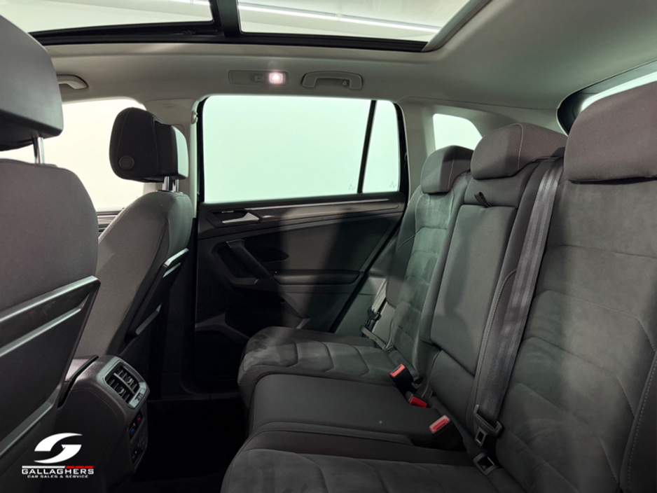 2019 Volkswagen Tiguan - image 16