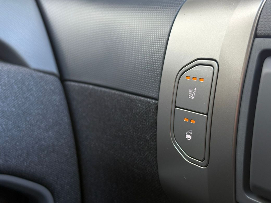 2026 Kia EV3 - image 21