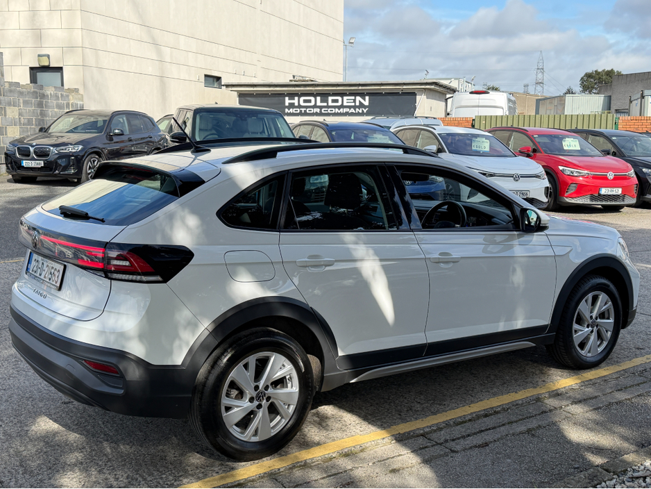 2023 Volkswagen Taigo - image 8