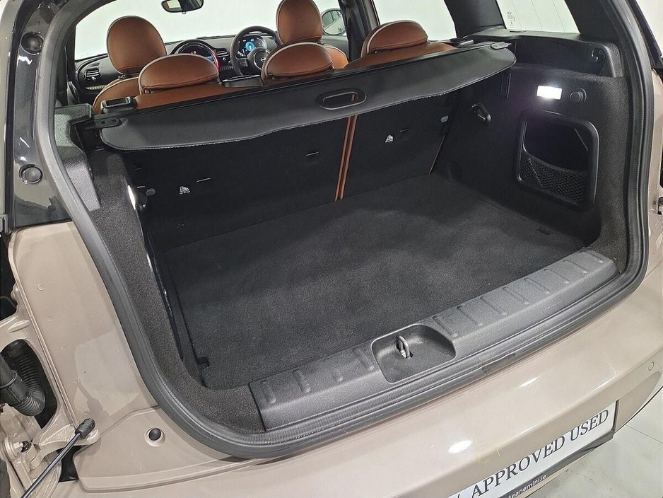 2022 MINI Clubman - image 13