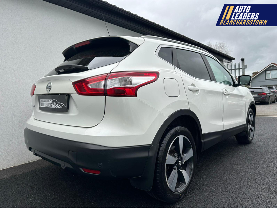 2017 Nissan Qashqai - image 7