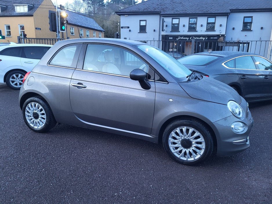 2019 Fiat 500 - image 2