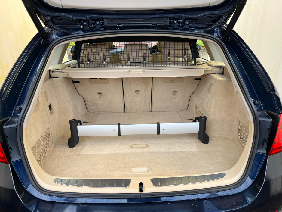 2014 BMW 3 Series - image 21