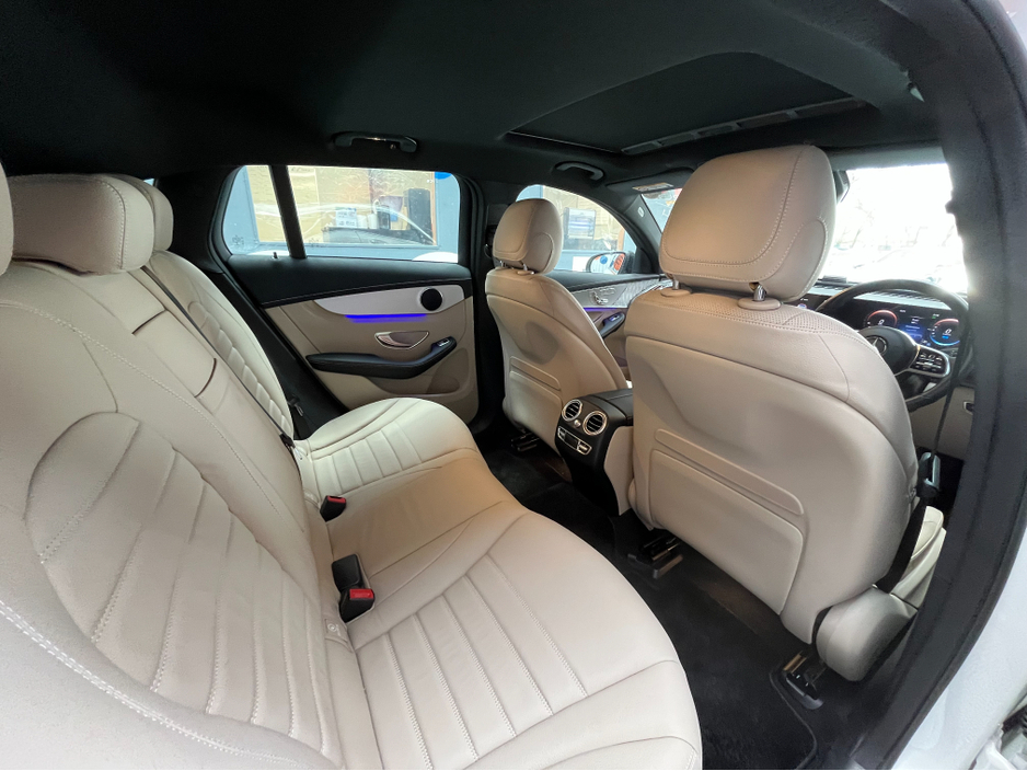 2024 Mercedes-Benz EQC - image 16