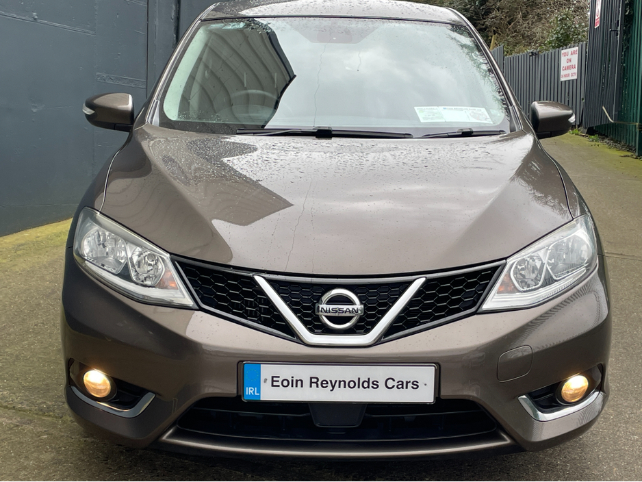 2018 Nissan Pulsar - image 3