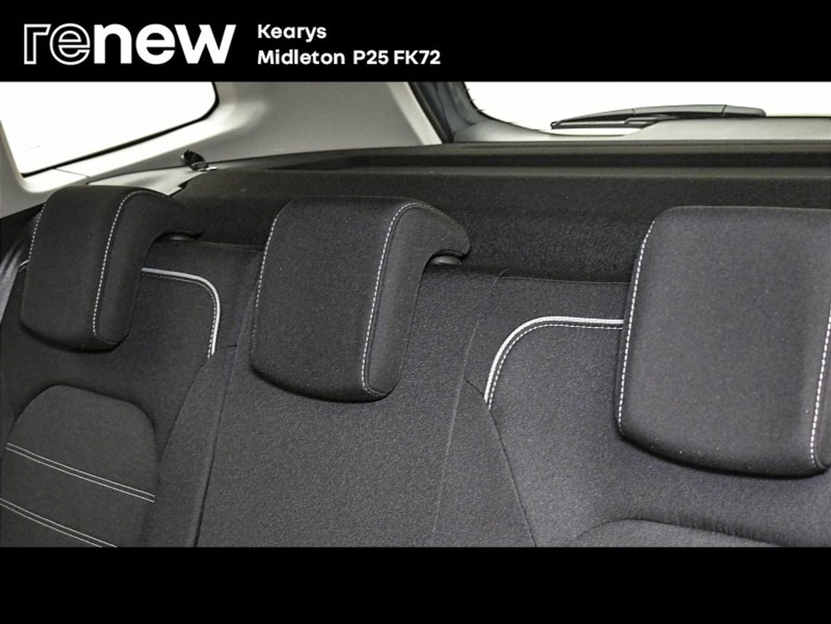 2024 Dacia Duster - image 17