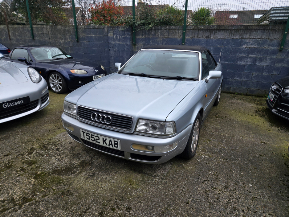 1999 Audi Cabriolet - image 10