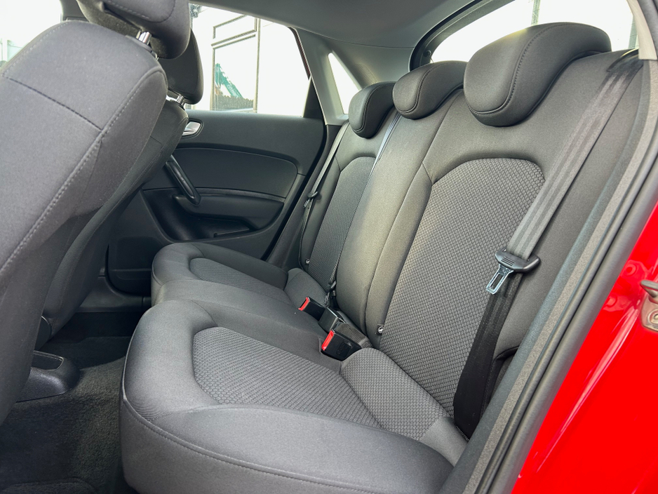 2016 Audi A1 - image 16