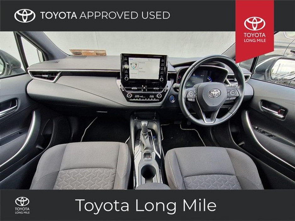 2023 Toyota Corolla - image 7