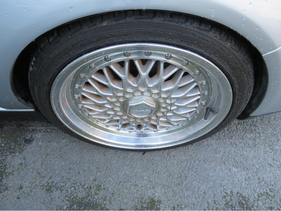 2000 Volkswagen Golf - image 11