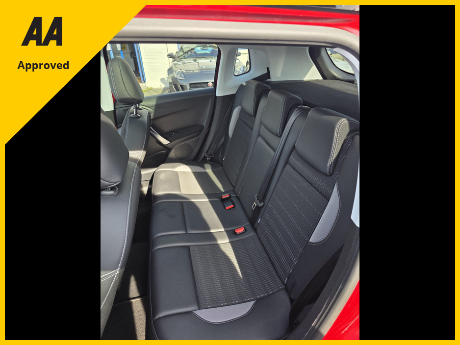 2017 Peugeot 2008 - image 19