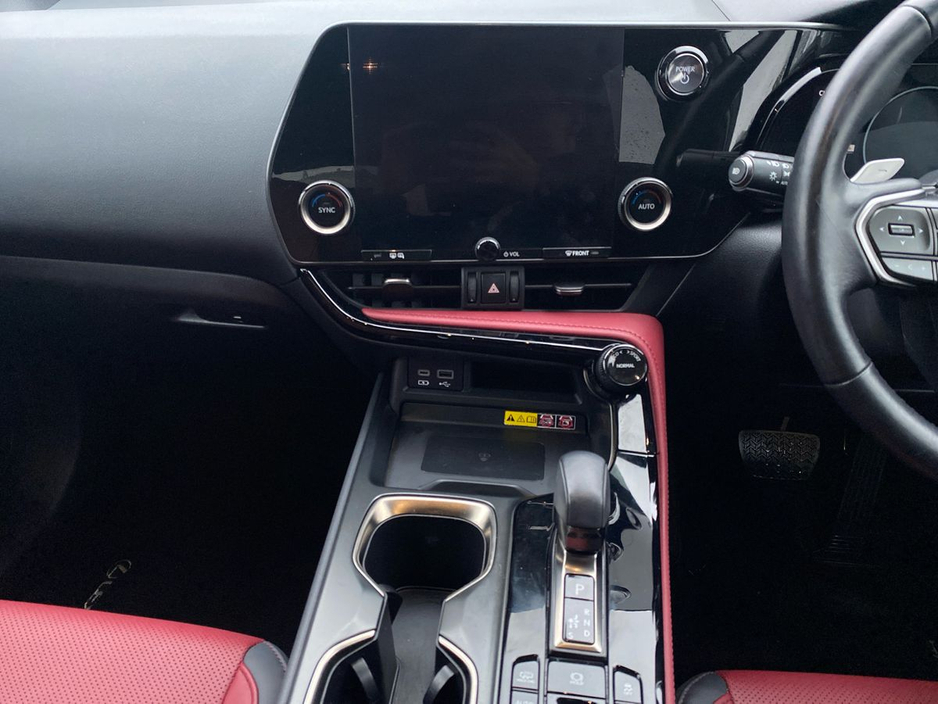 2023 Lexus NX 450 h+ - image 11