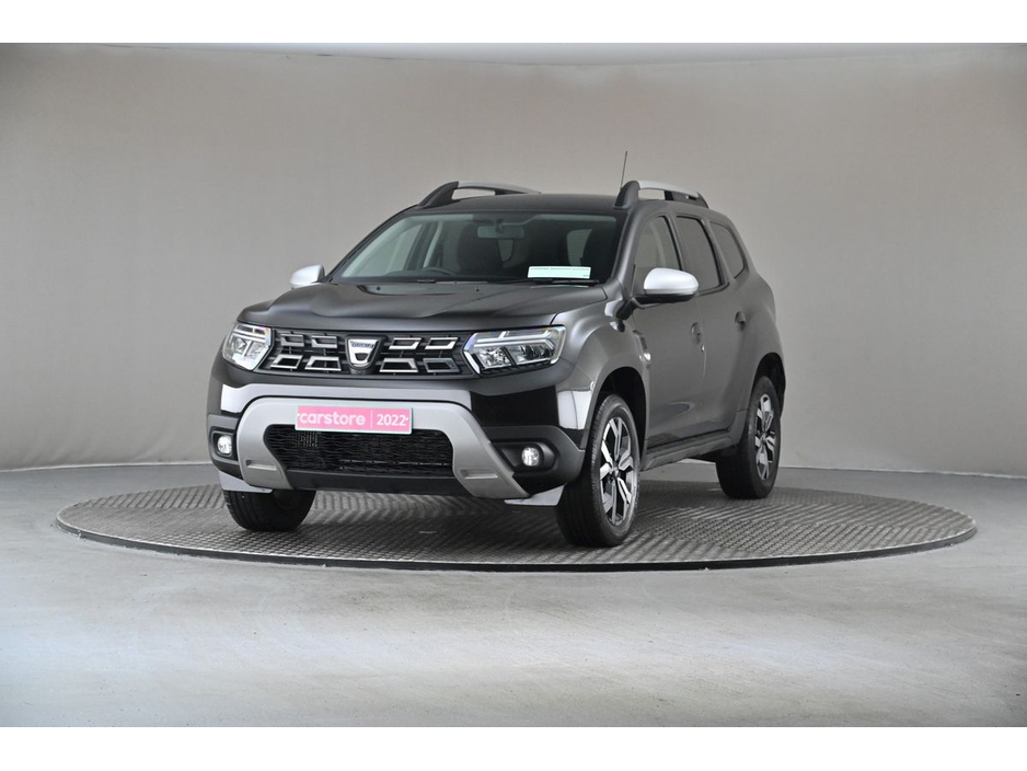 2022 Dacia Duster - image 3